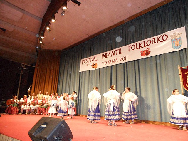 II Festival Folklrico Infantil 