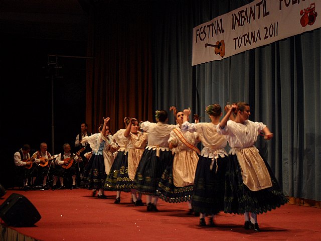 II Festival Folklrico Infantil 