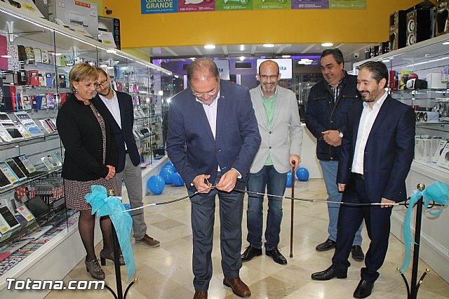 La empresa totanera Azurita System, pionera en ofrecer fibra ptica en Totana - 38