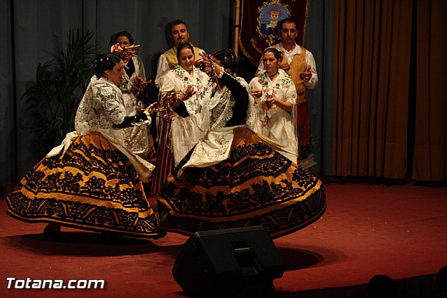Festival folklrico 