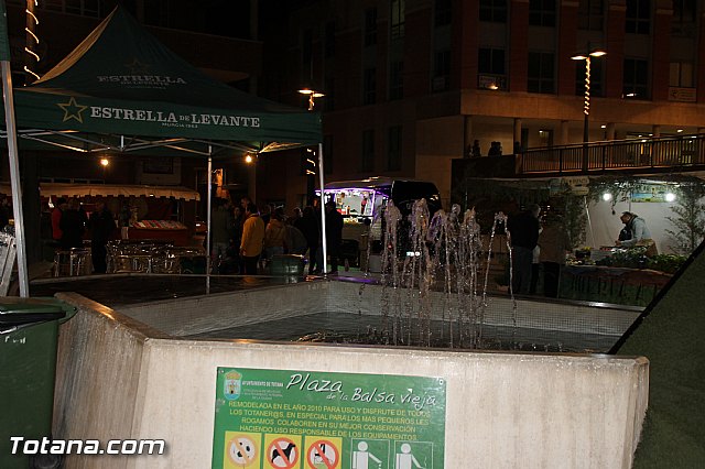 Festival gastronmico de vehculos de comida Food Trucks