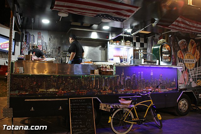 Festival gastronmico de vehculos de comida Food Trucks