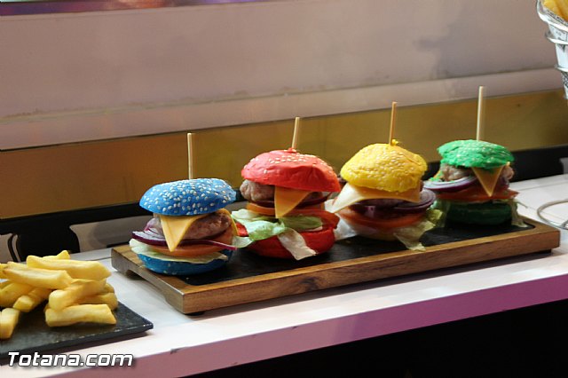 Festival gastronmico de vehculos de comida Food Trucks