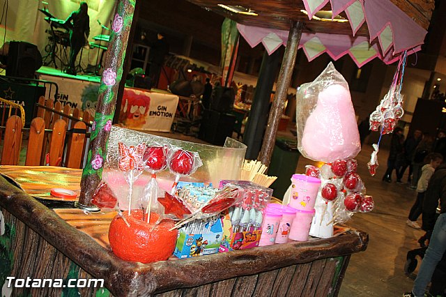 Festival gastronmico de vehculos de comida Food Trucks