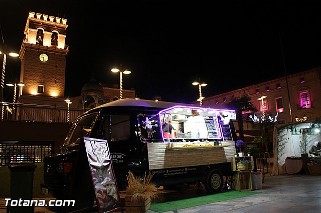 Festival gastronmico de vehculos de comida Food Trucks