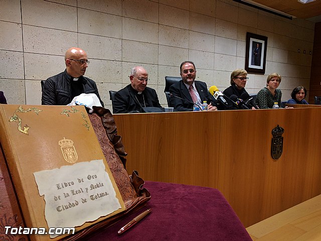 Recepcin institucional a Mons. D. Francisco Gil Helln, Arzobispo Emrito de Burgos  - 2