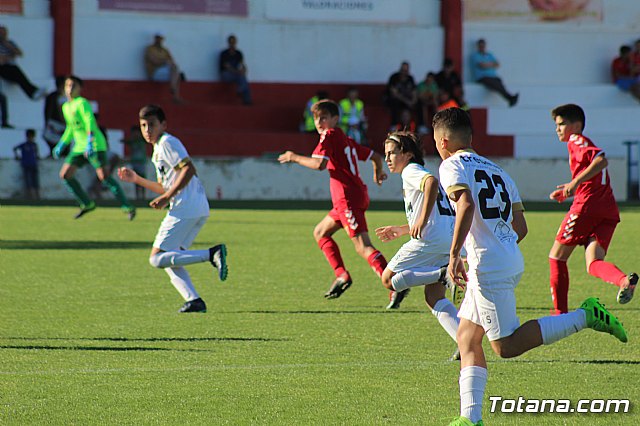 El Valencia CF gana el XVIII Torneo de Ftbol Infantil Ciudad de Totana - 40