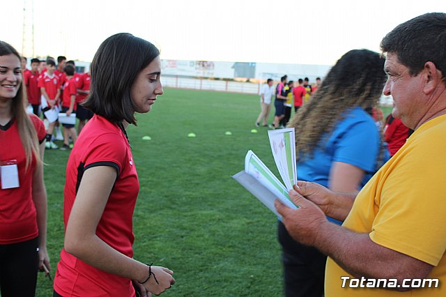 El Valencia CF gana el XVIII Torneo de Ftbol Infantil Ciudad de Totana - 365
