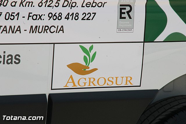 Presentacin de la adquisicin de una furgoneta para el Centro Ocupacional Jos Moy y el Centro de Enfermos Mentales - 28