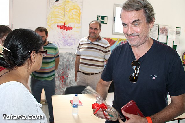 Presentacin de la adquisicin de una furgoneta para el Centro Ocupacional Jos Moy y el Centro de Enfermos Mentales - 63