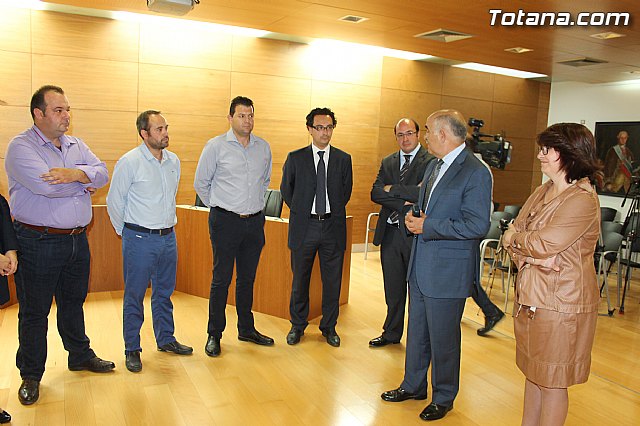 El nuevo Presidente de la Comunidad Autnoma, Alberto Garre, visita Totana - 17