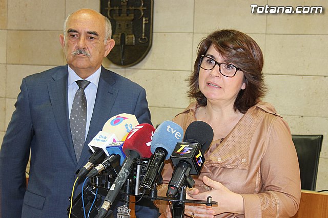 El nuevo Presidente de la Comunidad Autnoma, Alberto Garre, visita Totana - 25