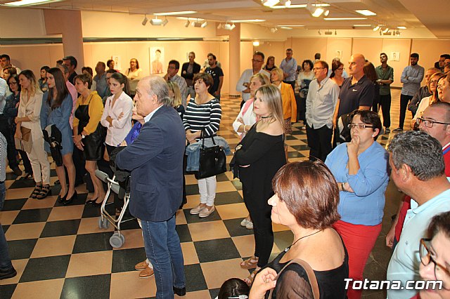 Exposicin de pintura de Lorena Cabrera 