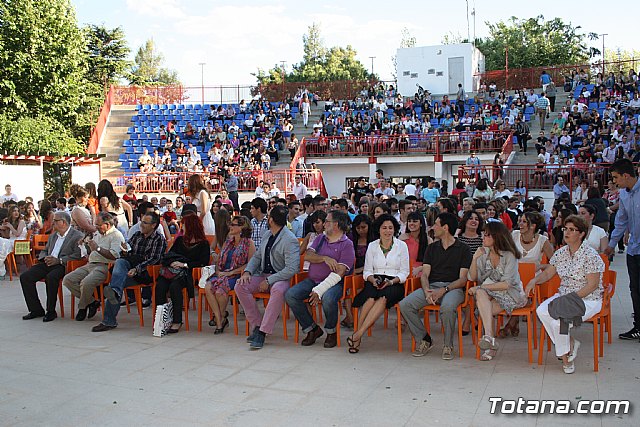 Graduacion 2 de bachillerato - IES Juan de la Cierva - 2013 - 22