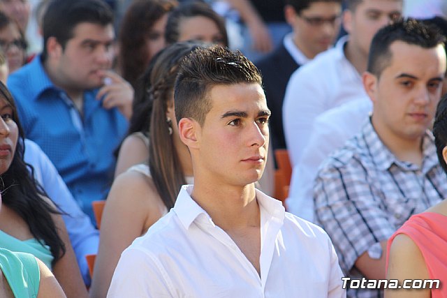 Graduacion 2 de bachillerato - IES Juan de la Cierva - 2013 - 37