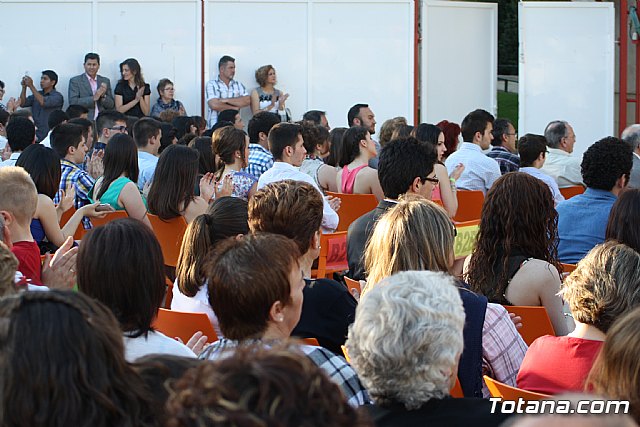 Graduacion 2 de bachillerato - IES Juan de la Cierva - 2013 - 95