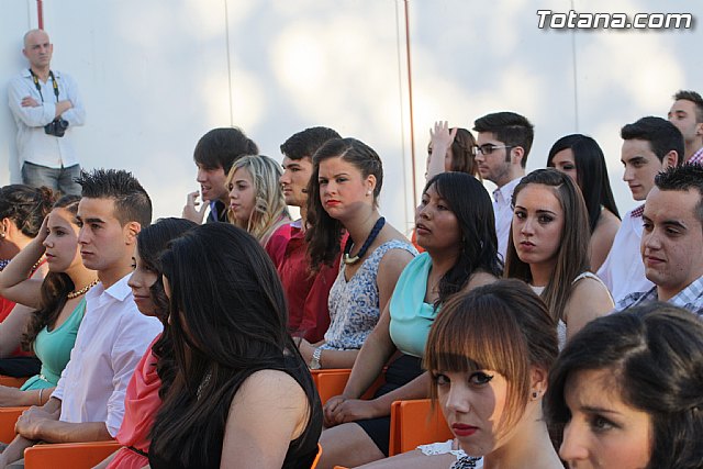 Graduacion 2 de bachillerato - IES Juan de la Cierva - 2013 - 126