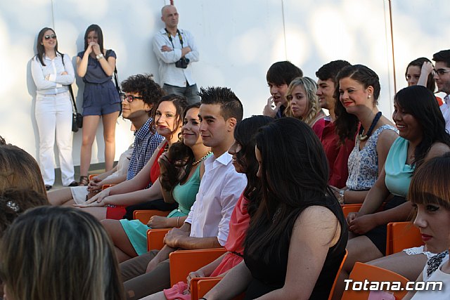 Graduacion 2 de bachillerato - IES Juan de la Cierva - 2013 - 127