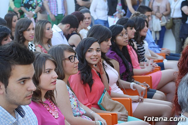 Graduacion 2 de bachillerato - IES Juan de la Cierva - 2013 - 136