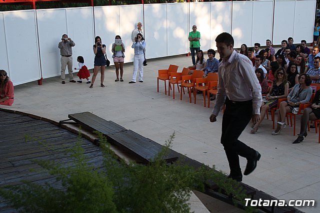 Graduacion 2 de bachillerato - IES Juan de la Cierva - 2013 - 174