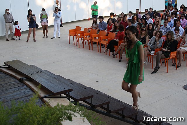 Graduacion 2 de bachillerato - IES Juan de la Cierva - 2013 - 177