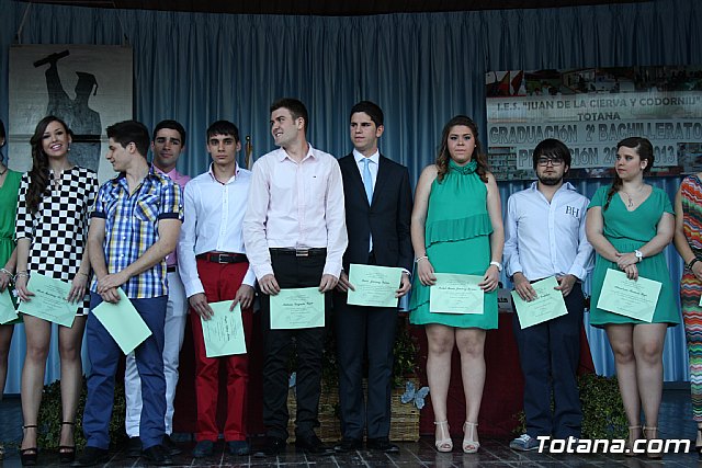 Graduacion 2 de bachillerato - IES Juan de la Cierva - 2013 - 212
