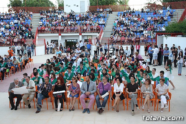 Graduacion 2 de bachillerato - IES Juan de la Cierva - 2013 - 318