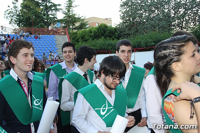 Graduacion 2 de bachillerato - IES Juan de la Cierva - 2013 - 343