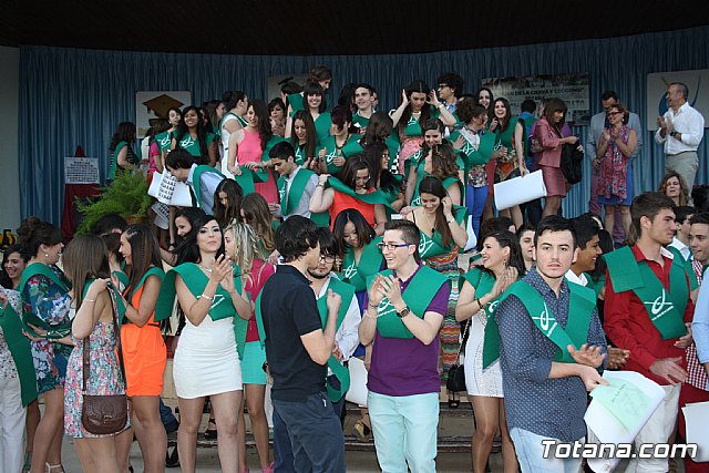 Graduacion 2 de bachillerato - IES Juan de la Cierva - 2013 - 355