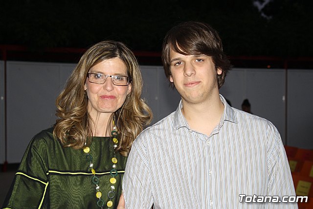 Graduacion 2 de bachillerato - IES Juan de la Cierva - 2013 - 386