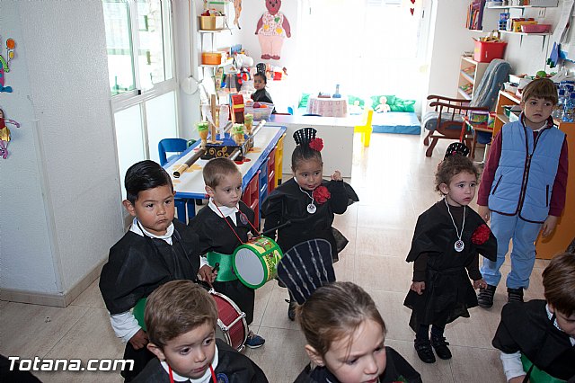Procesin infantil Escuela Infantil Clara Campoamor - Semana Santa 2015 - 13