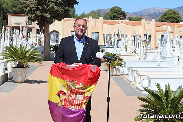 Homenaje recital potico con motivo del 87 aniversario de la proclamacin Segunda Repblica - 38