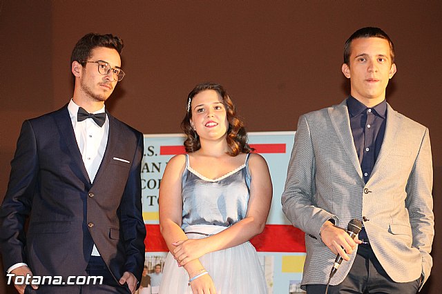 IES Juan de la Cierva 2 Bachillerato 2015-2016 - 371