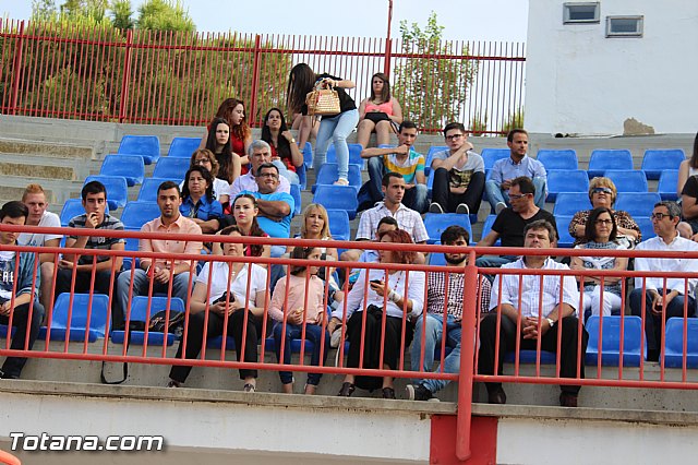 Acto de graduacin 2 de bachillerato. IES Juan de la Cierva 2015 - 27