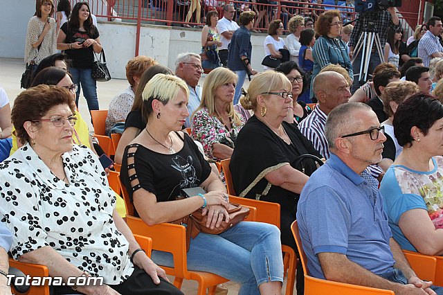 Acto de graduacin 2 de bachillerato. IES Juan de la Cierva 2015 - 32