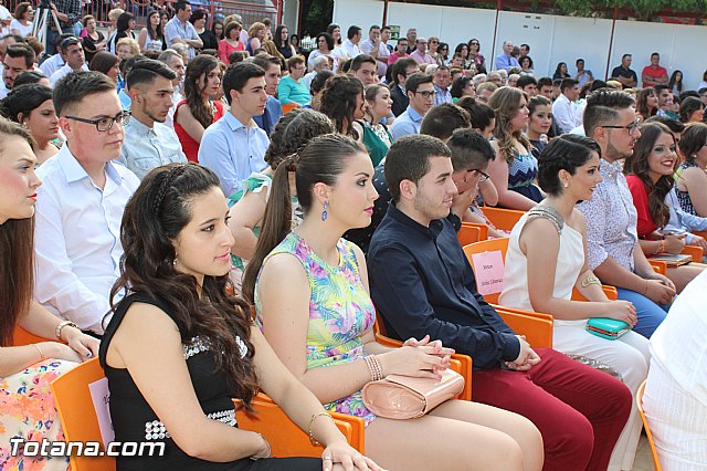Acto de graduacin 2 de bachillerato. IES Juan de la Cierva 2015 - 36