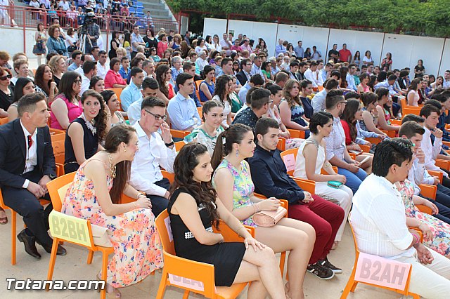 Acto de graduacin 2 de bachillerato. IES Juan de la Cierva 2015 - 43