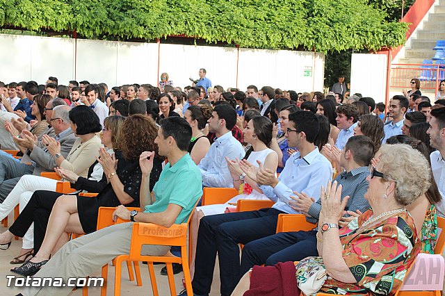 Acto de graduacin 2 de bachillerato. IES Juan de la Cierva 2015 - 55