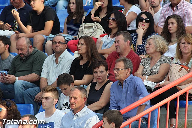 Acto de graduacin 2 de bachillerato. IES Juan de la Cierva 2015 - 71