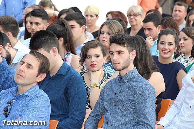 Acto de graduacin 2 de bachillerato. IES Juan de la Cierva 2015 - 79