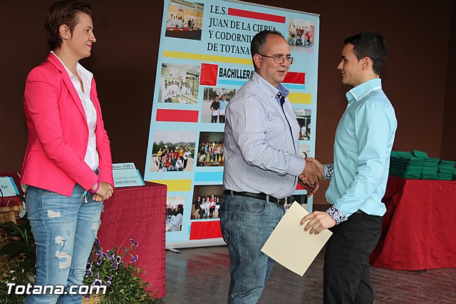 Acto de graduacin 2 de bachillerato. IES Juan de la Cierva 2015 - 108