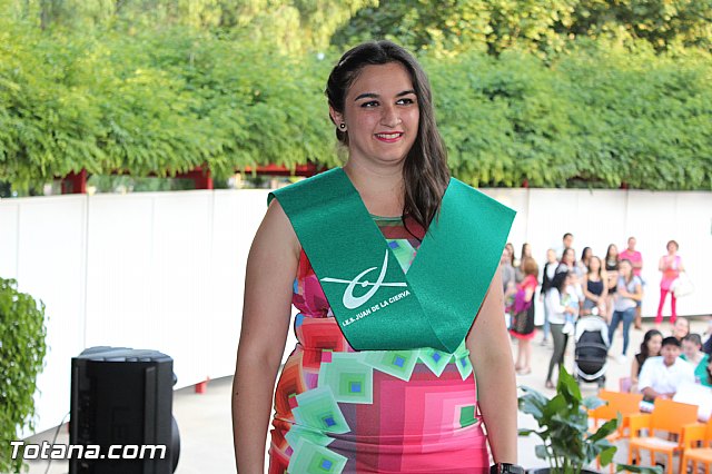 Acto de graduacin 2 de bachillerato. IES Juan de la Cierva 2015 - 201
