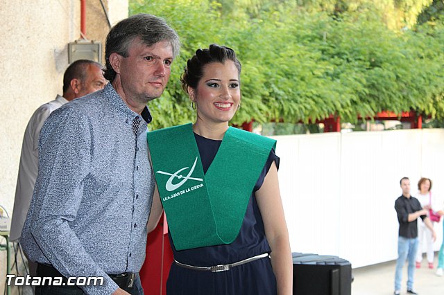 Acto de graduacin 2 de bachillerato. IES Juan de la Cierva 2015 - 240