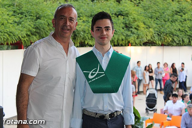 Acto de graduacin 2 de bachillerato. IES Juan de la Cierva 2015 - 271