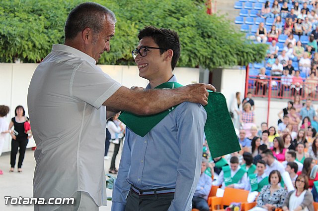 Acto de graduacin 2 de bachillerato. IES Juan de la Cierva 2015 - 290