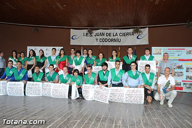 Acto de graduacin 2 de bachillerato. IES Juan de la Cierva 2015 - 321