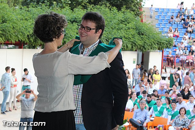 Acto de graduacin 2 de bachillerato. IES Juan de la Cierva 2015 - 342