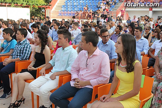 IES Juan de la Cierva y Codorniu. Graduacin 4 ESO 2010-2014 - 10