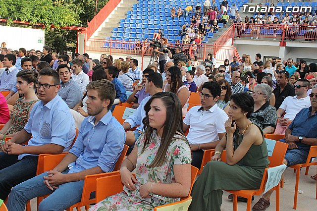IES Juan de la Cierva y Codorniu. Graduacin 4 ESO 2010-2014 - 17