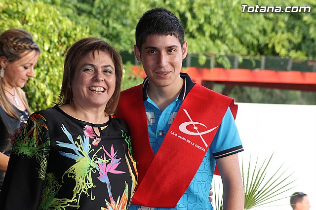 IES Juan de la Cierva y Codorniu. Graduacin 4 ESO 2010-2014 - 140